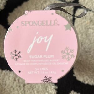 5+ WASHES   Spongelle
Joy | Holiday Ornament